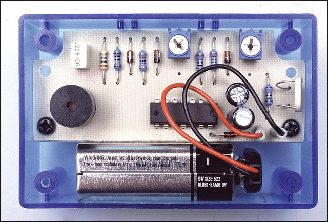 fridge-door open alarm circuit in a box